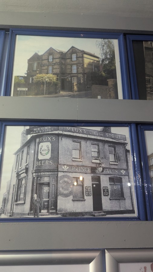 GILLINGHAM, PAST AND&nbsp;PRESENT