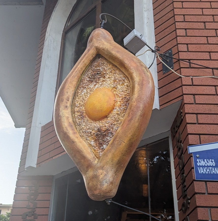 THE GOOD GRUB GUIDE TO&nbsp;GEORGIA