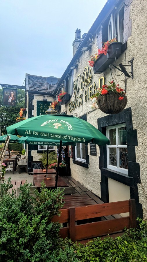 TICKING ON THE MACCLESFIELD&nbsp;CANAL
