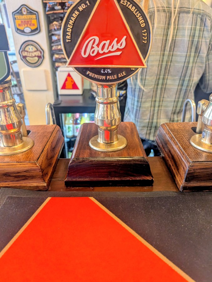 FINALLY! THE KINGSTON ARMS GETS THE BASS&nbsp;RIGHT