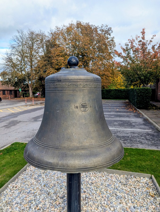A RARE STOP ON THE GREAT NORTH ROAD.  YE OLDE BELL IN BARNBY&nbsp;MOOR