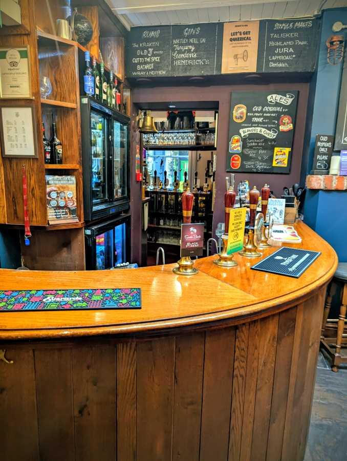 JIMMY EAT WORLD, RETIRED MARTIN EATS AT THE&nbsp;GLOBE