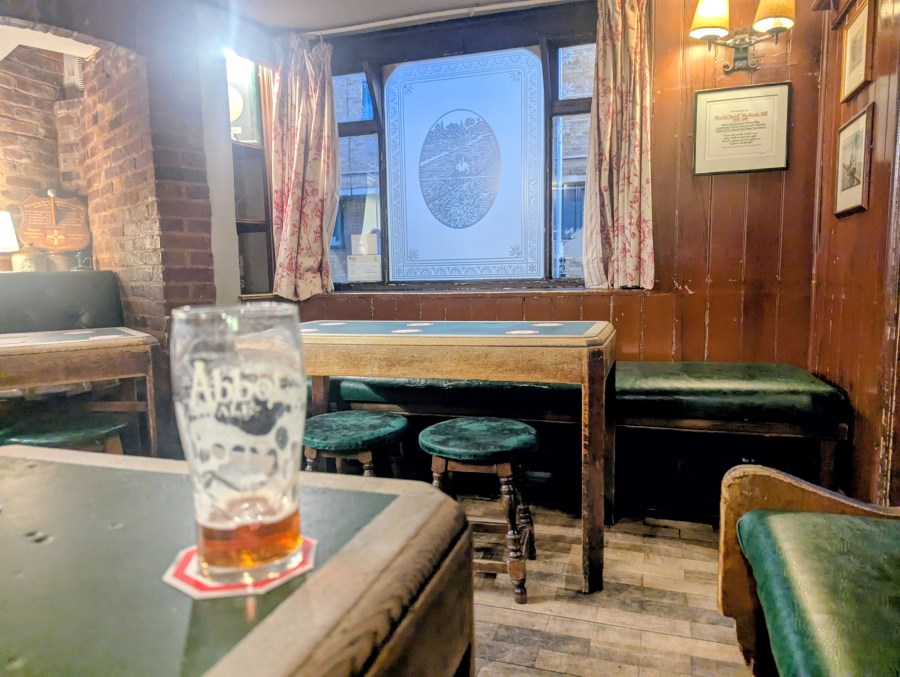 TOWN OR GOWN ?  THE CHAMPION OF THE&nbsp;THAMES