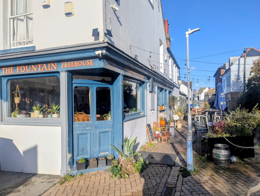 TOP 100 PUBS – THE FOUNTAIN,&nbsp;WHITSTABLE